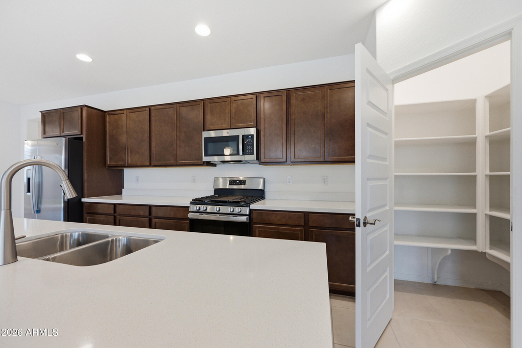 3810 N 101st Drive - Photo 10