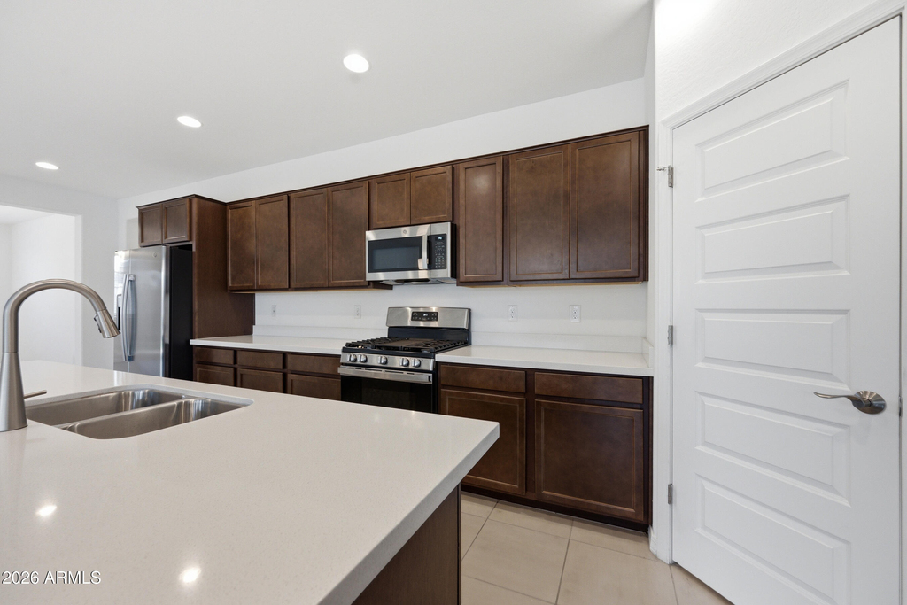 3810 N 101st Drive - Photo 8