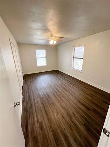 206 E 3rd Street - Photo 11
