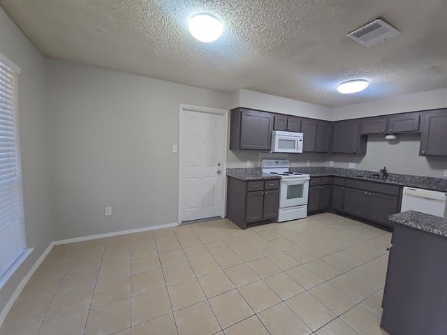 6620 Lyndale Drive - Photo 3