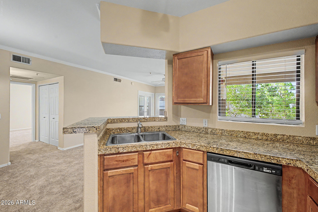 15095 N Thompson Peak Parkway - Photo 10