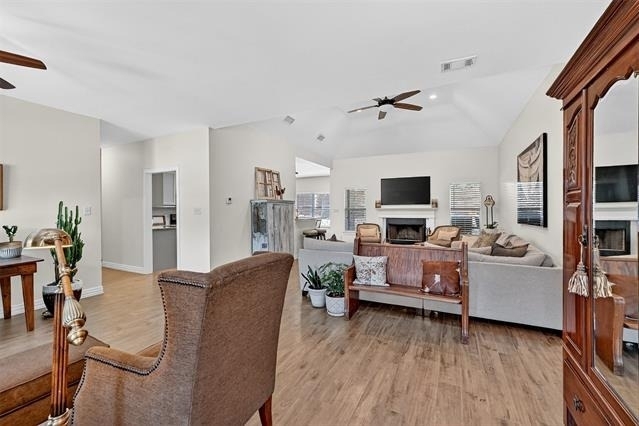 38 Lone Oak Boulevard - Photo 8