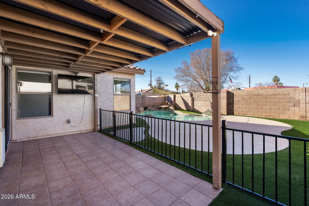 1638 E Barbarita Avenue - Photo 27