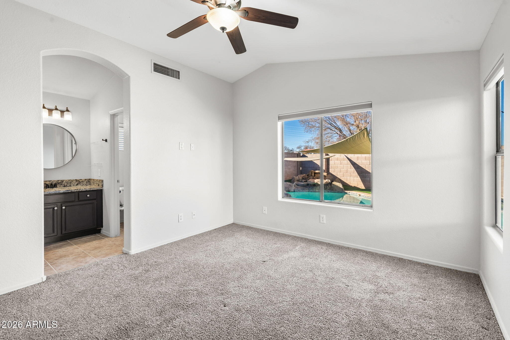 1638 E Barbarita Avenue - Photo 14