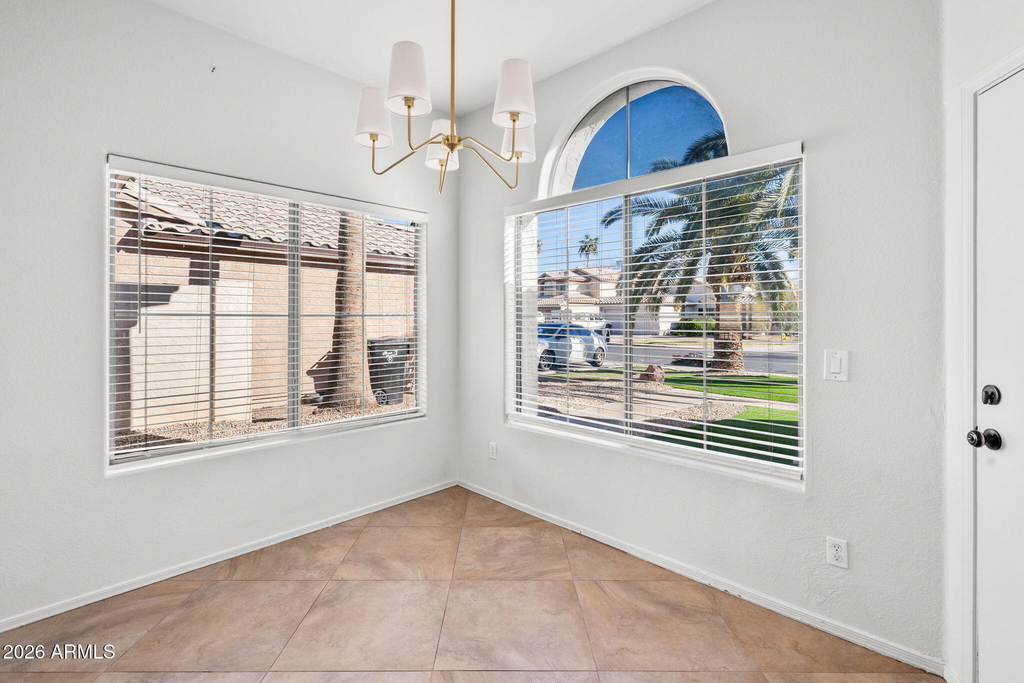 1638 E Barbarita Avenue - Photo 11