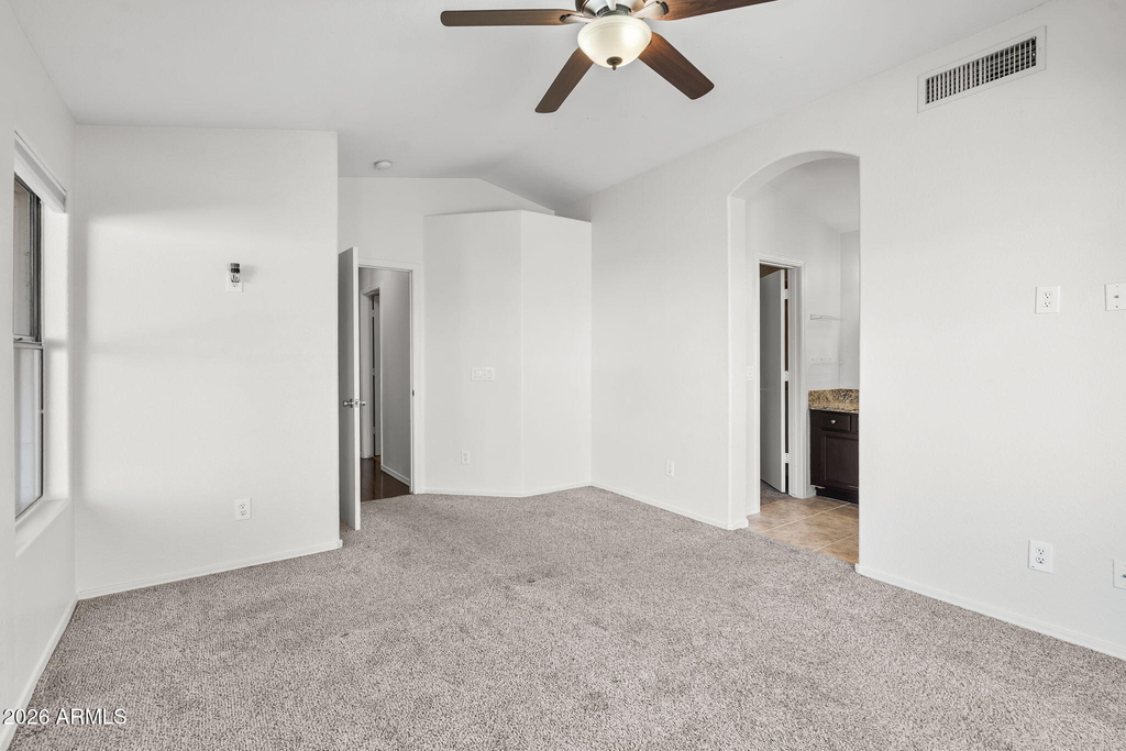 1638 E Barbarita Avenue - Photo 15
