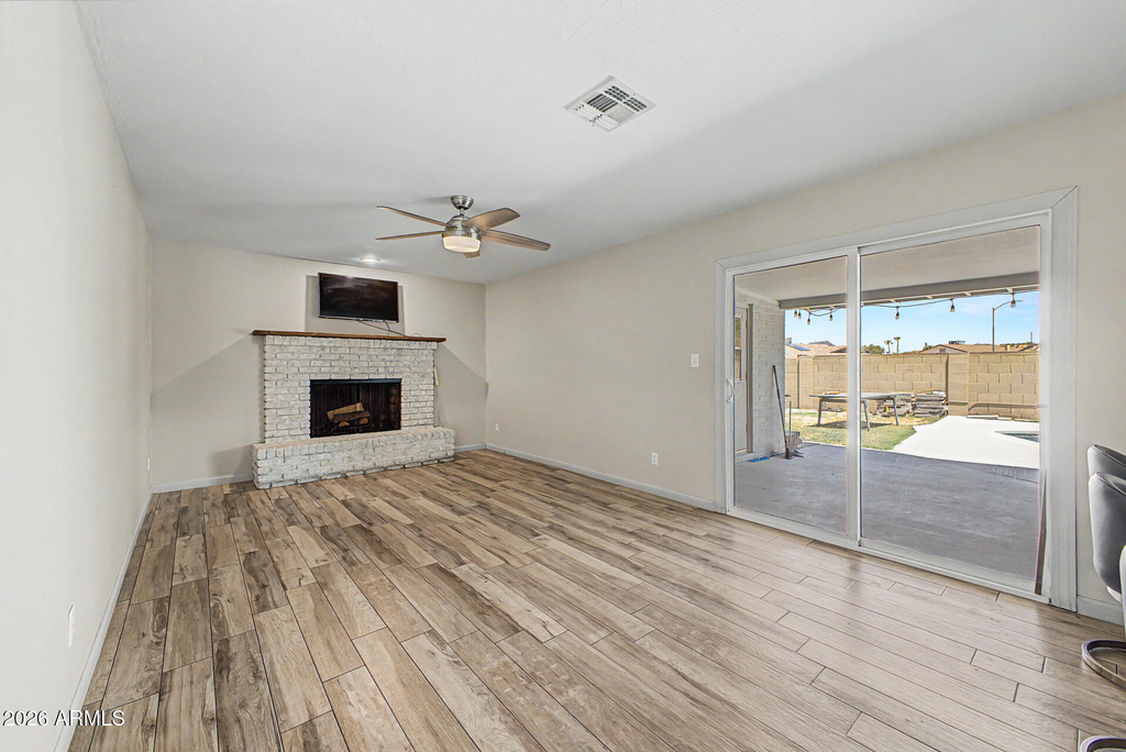10217 N 37th Avenue - Photo 3