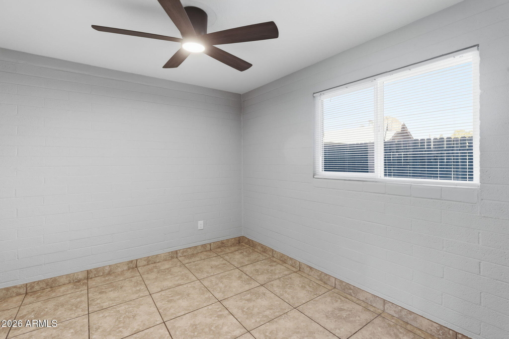 1921 E Osborn Road - Photo 14