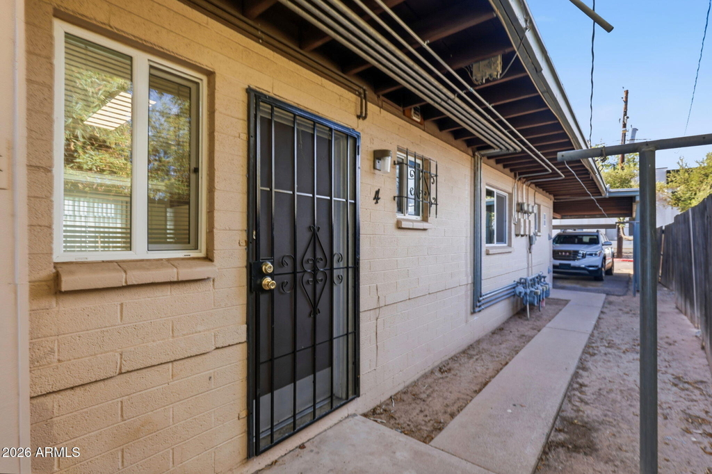1921 E Osborn Road - Photo 11
