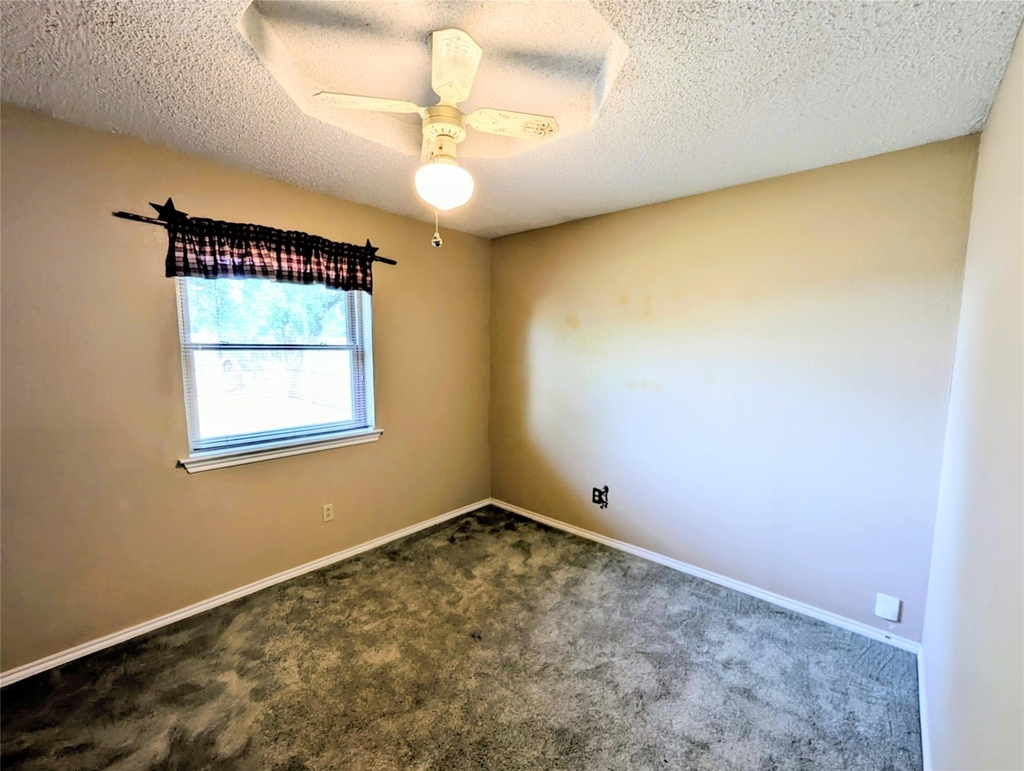 2100 N Rough Creek Court - Photo 24