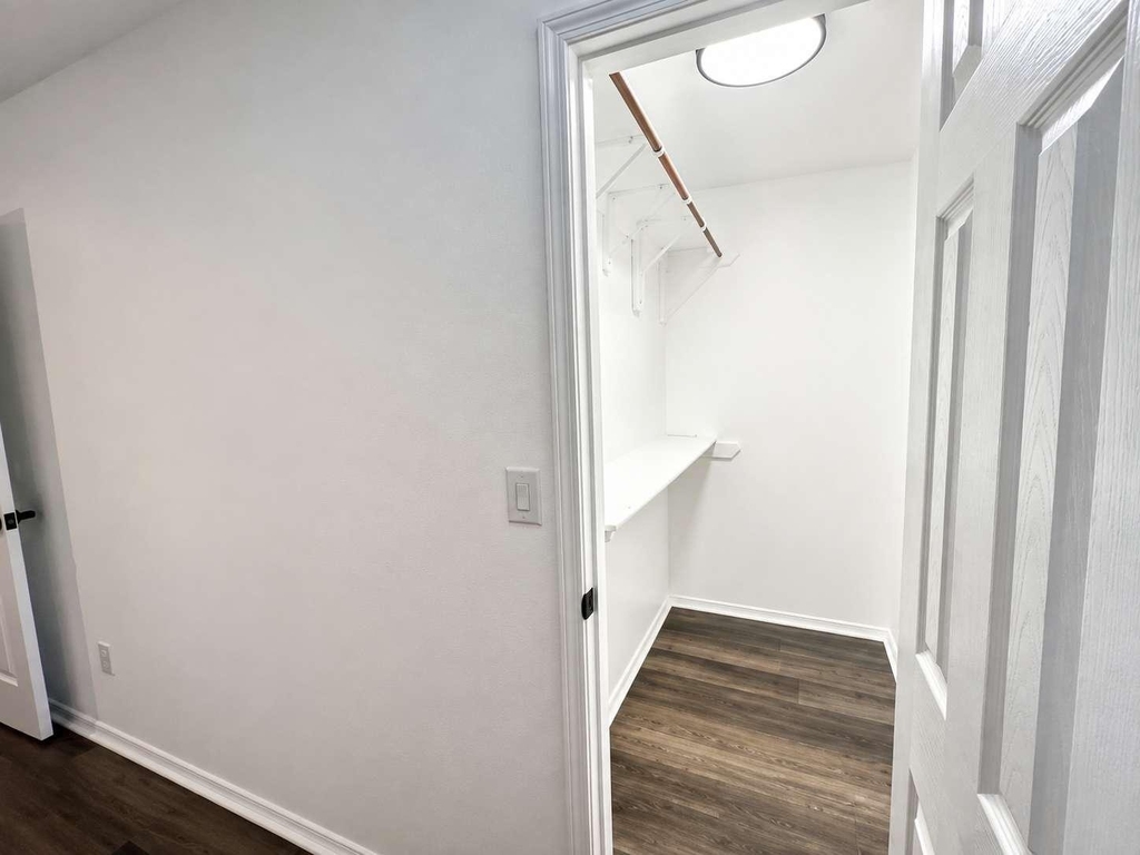 305 N Arizona Drive - Photo 5