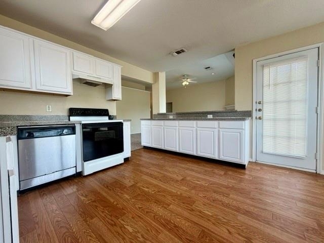 1611 Windcastle Drive - Photo 9