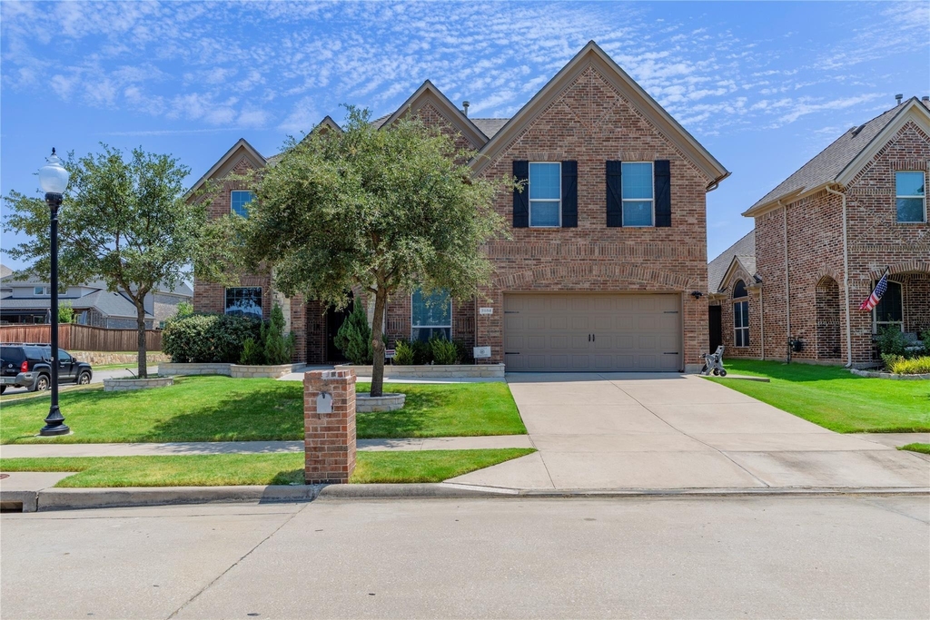 2504 Hammock Lake Drive - Photo 1