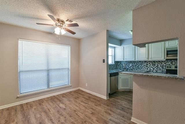 1906 Emerald Place - Photo 8