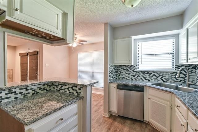 1906 Emerald Place - Photo 10