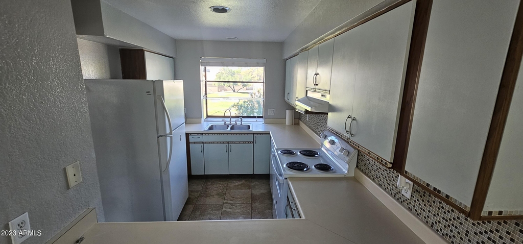 3309 N 70th Street - Photo 4
