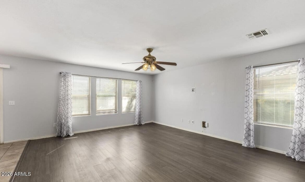 17013 W Marconi Avenue - Photo 4