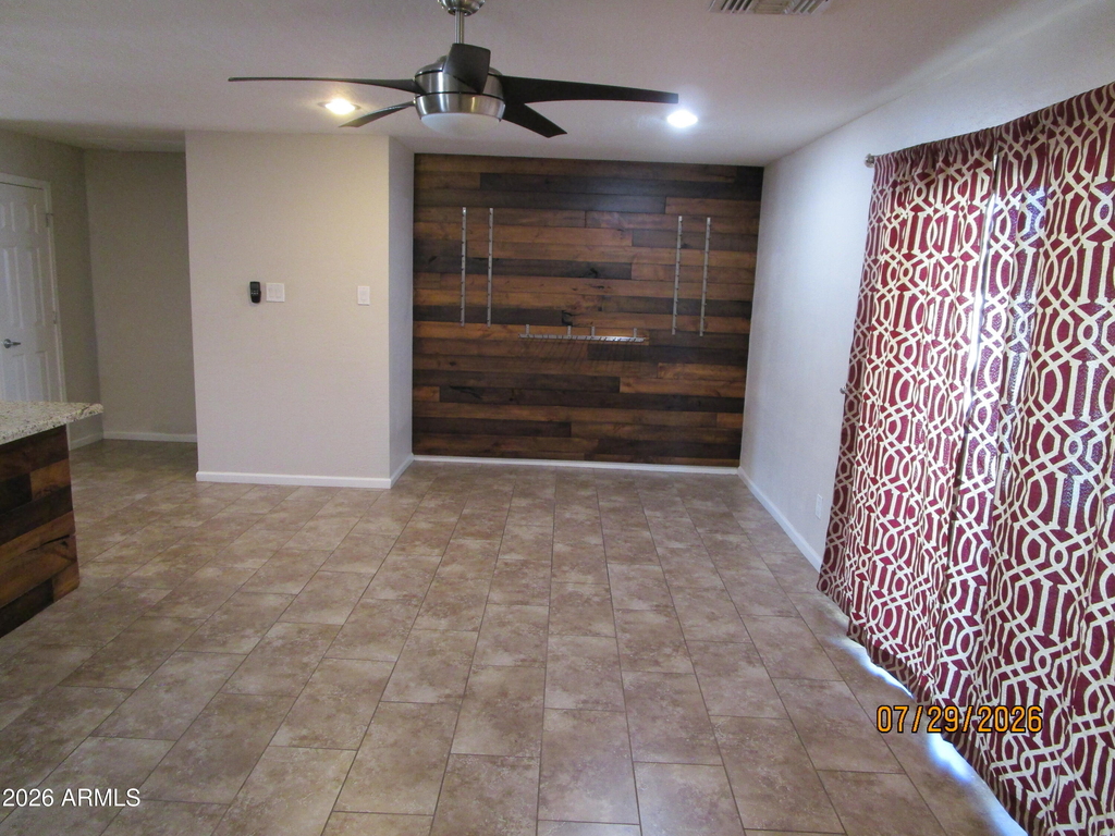 1316 E Donner Drive - Photo 9