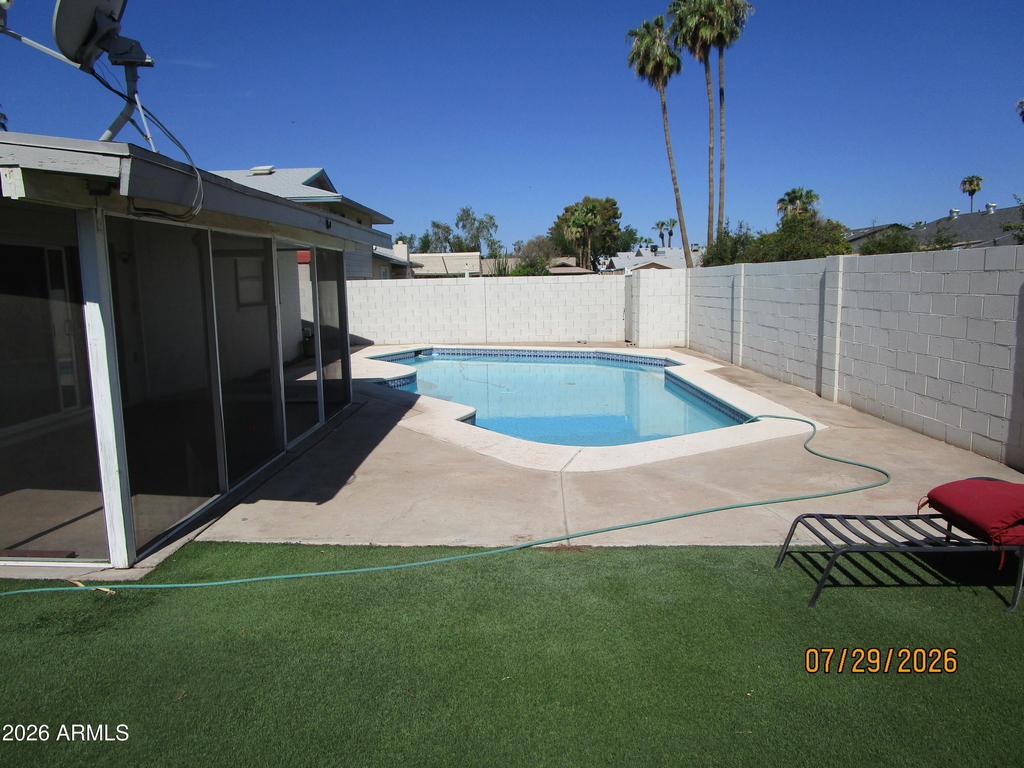 1316 E Donner Drive - Photo 19