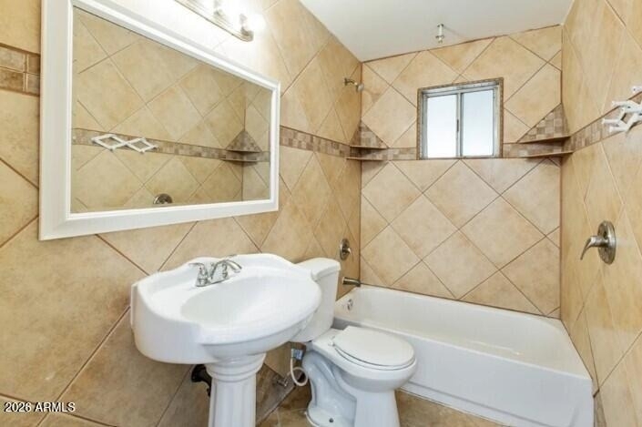 215 N Kachina -- - Photo 12