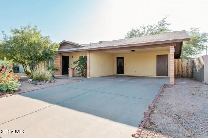 215 N Kachina -- - Photo 1