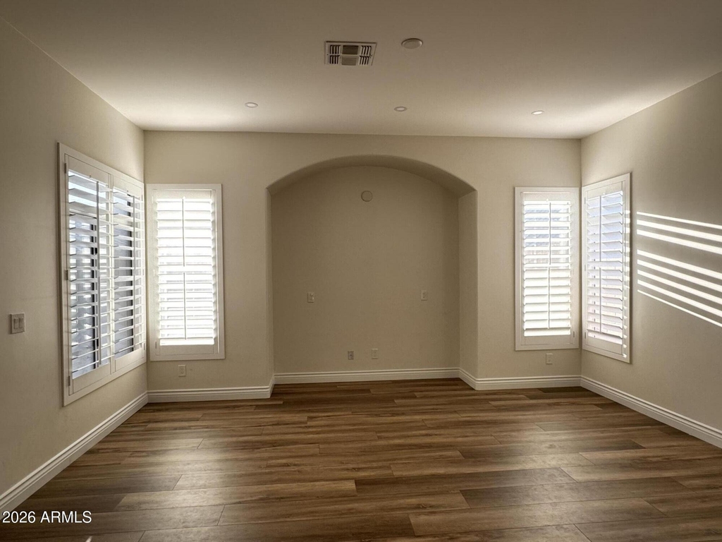22366 N 68th Drive - Photo 11