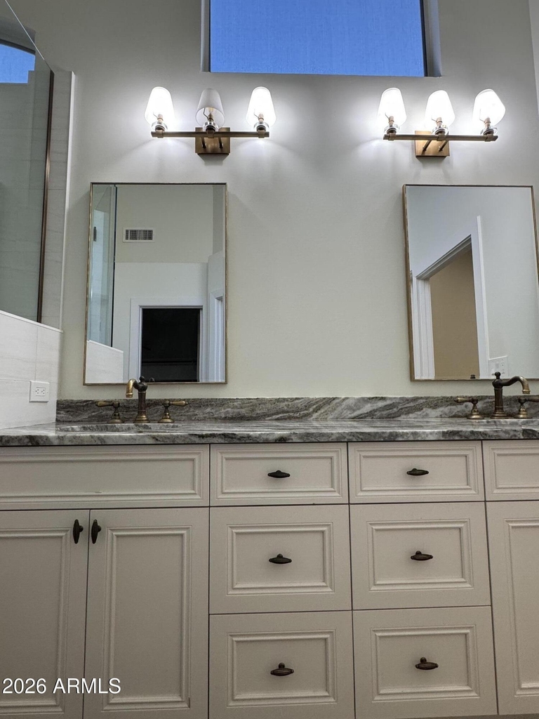 22366 N 68th Drive - Photo 17