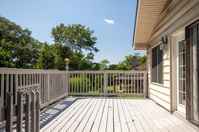 2325 Lake Ridge Circle - Photo 9
