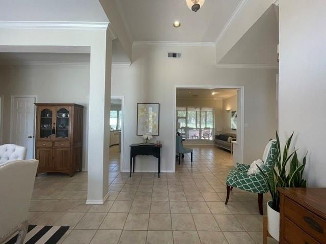 558 Timber Ridge Drive - Photo 2