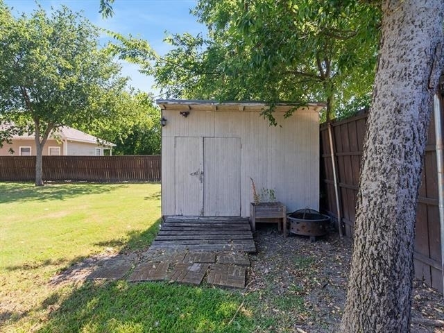 108 N Baker Street - Photo 6