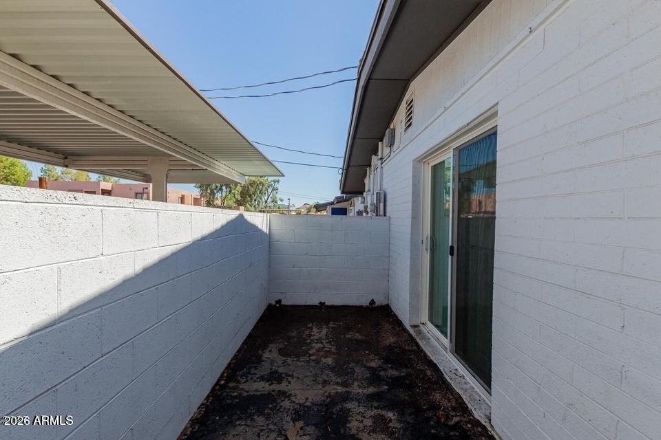 1222 W 4th Street - Photo 16