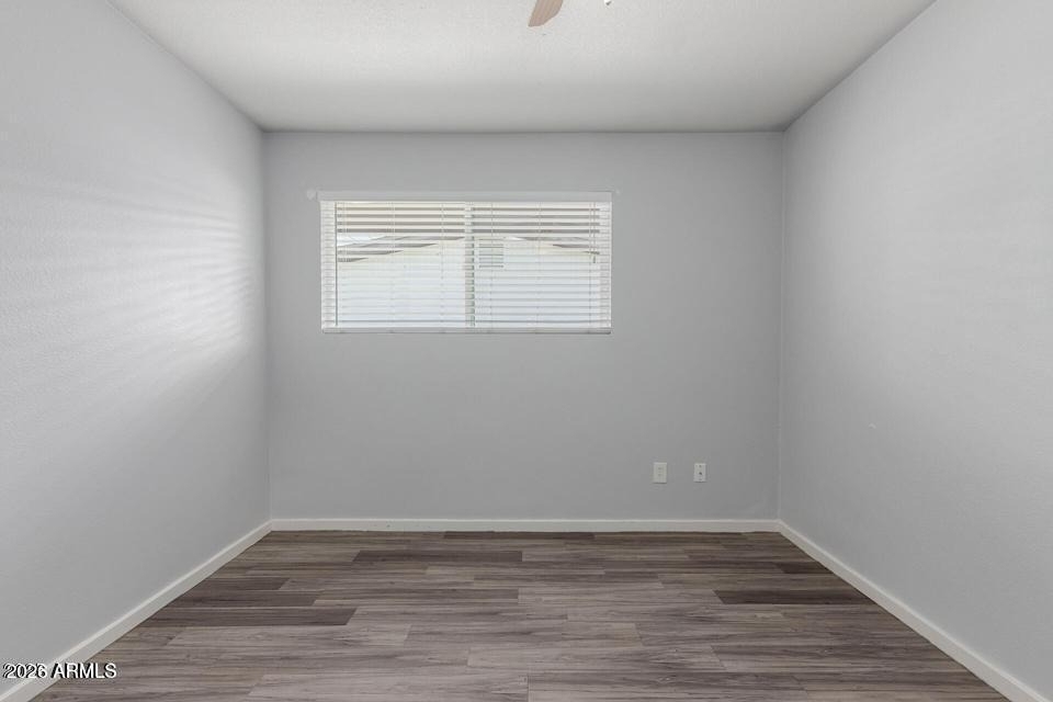 1222 W 4th Street - Photo 4