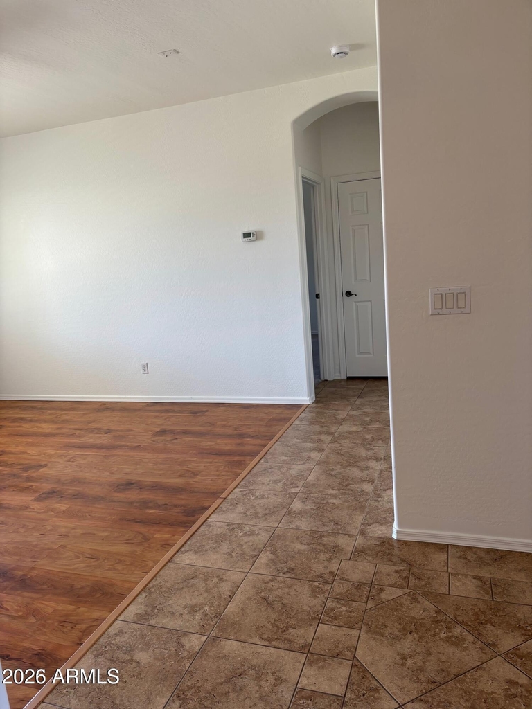 8783 W State Avenue - Photo 5