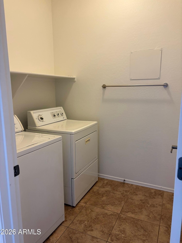 8783 W State Avenue - Photo 15