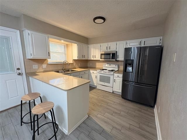 2000 Azalea Street - Photo 2
