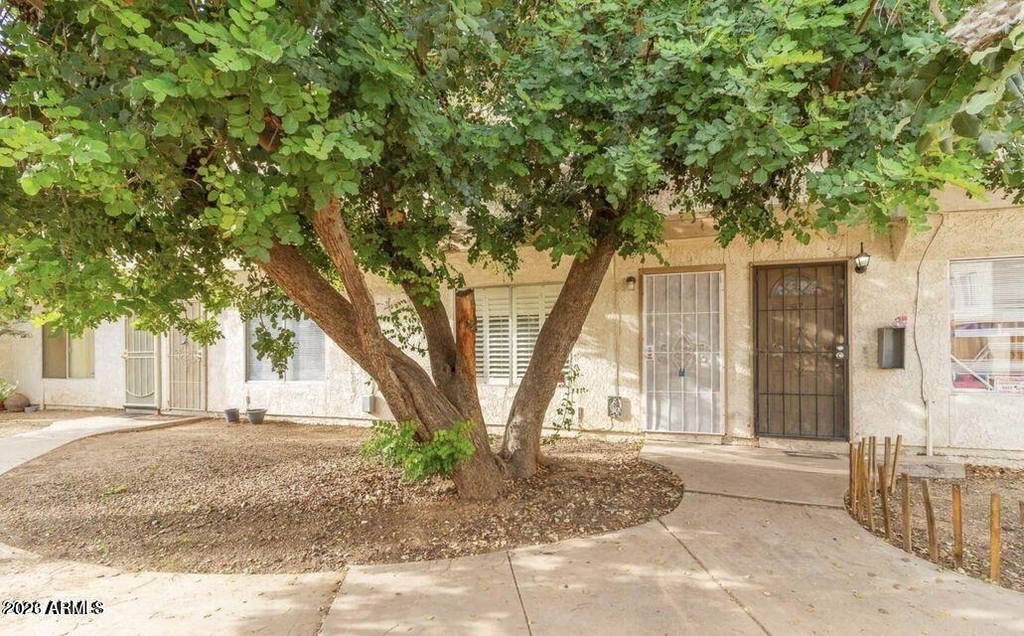 3840 N 43rd Avenue - Photo 0