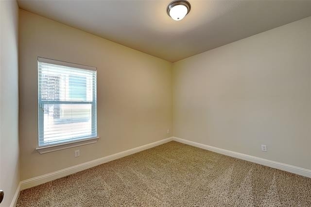 3006 Knightsbridge Lane - Photo 12