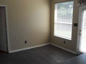 6717 Norway Court - Photo 4