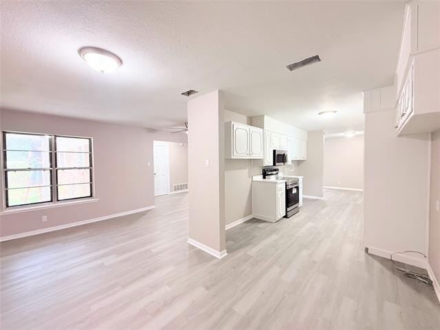 1228 Oak Drive - Photo 0