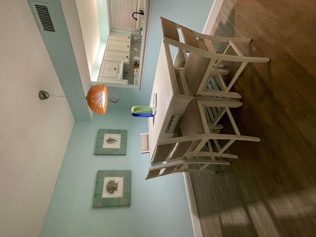 1210 Se Parkview Place - Photo 4