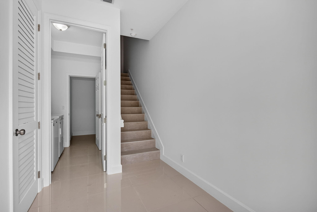 444 Nw 41st Street - Photo 20