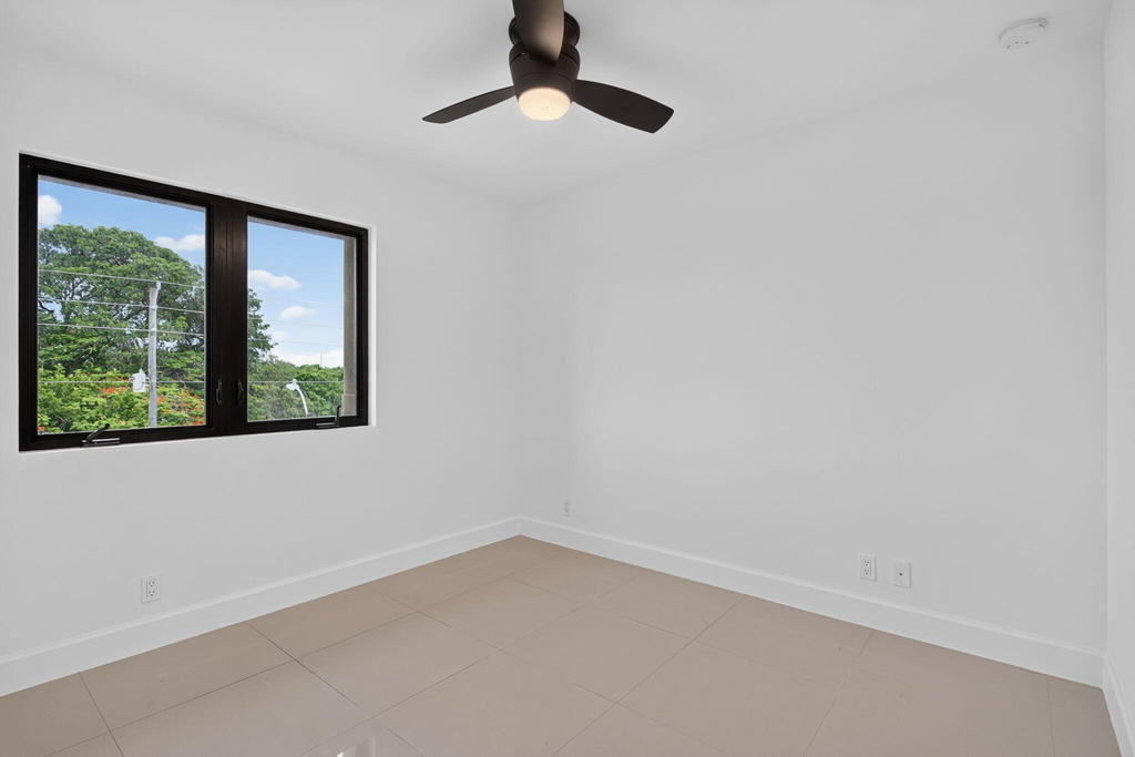 444 Nw 41st Street - Photo 17