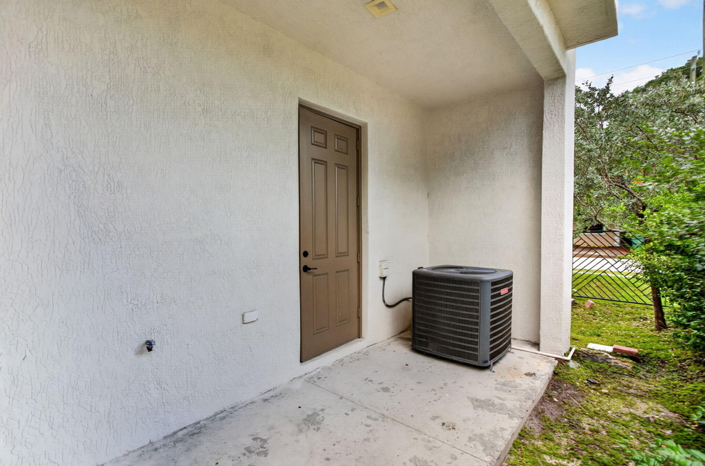 444 Nw 41st Street - Photo 32