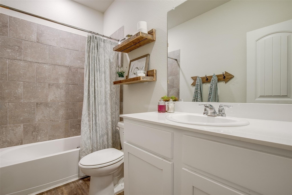593 Jamestown Lane - Photo 19