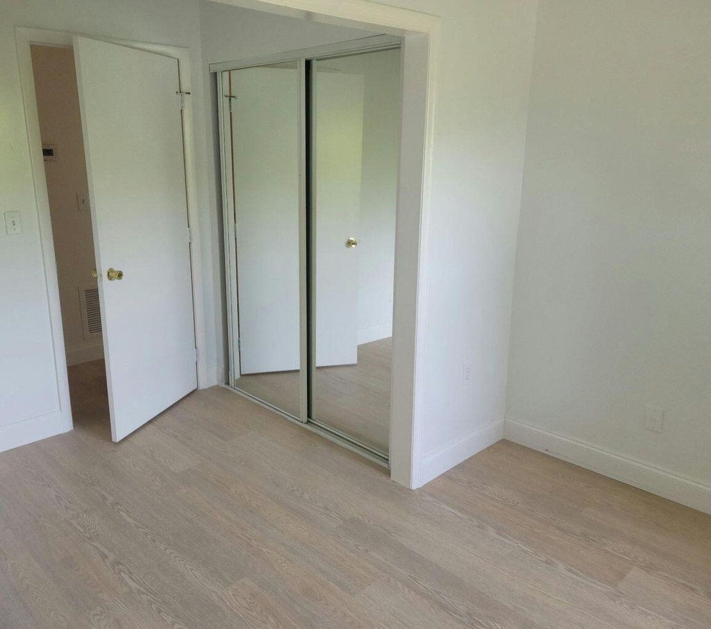 2313 N Congress Avenue - Photo 13