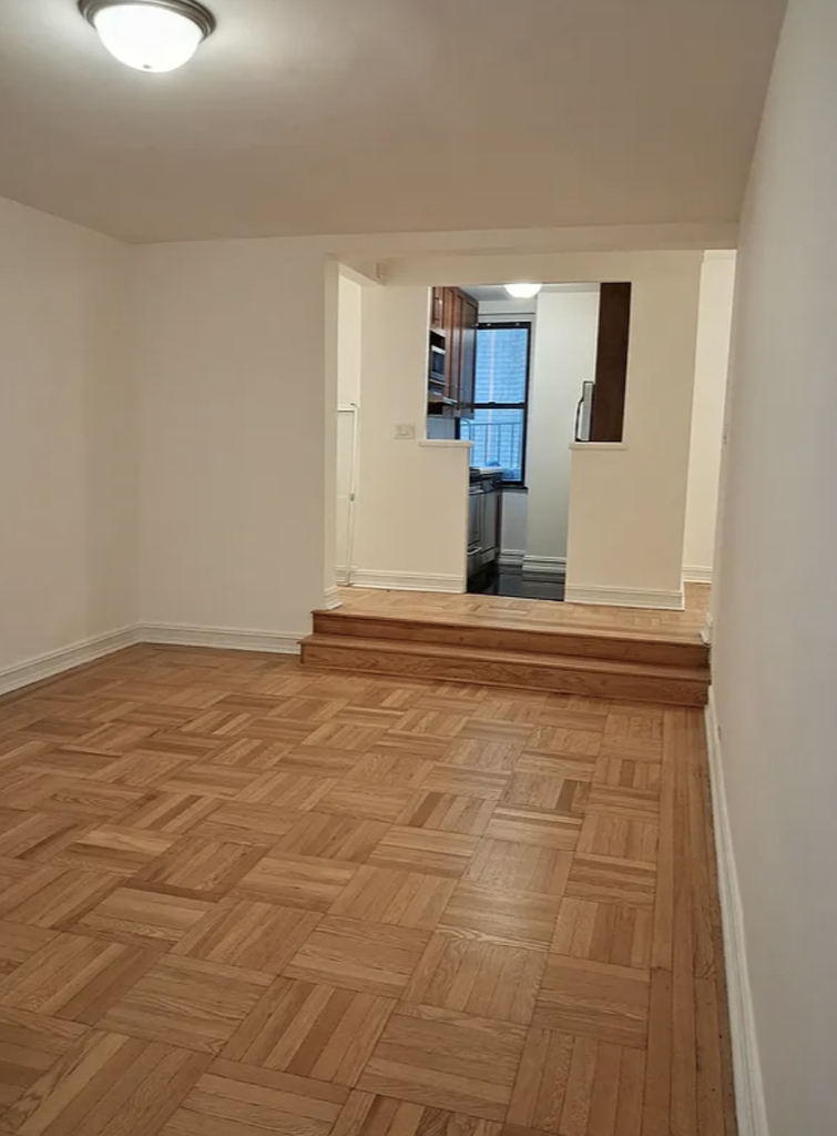  East 46th Street - Photo 1