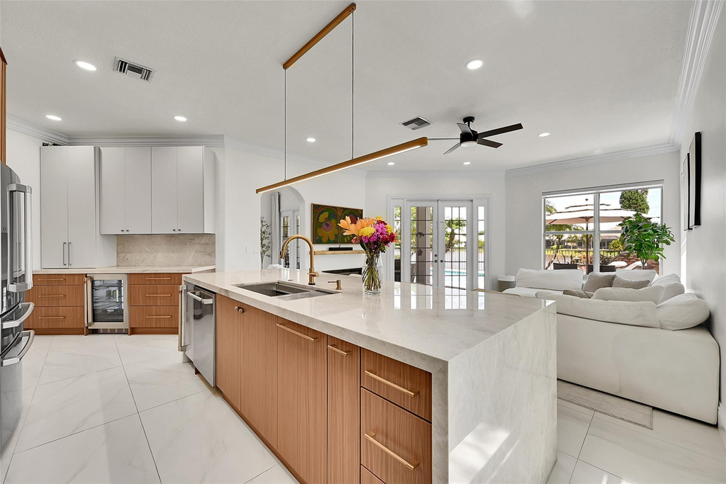 11163 Nw 69th Place - Photo 1