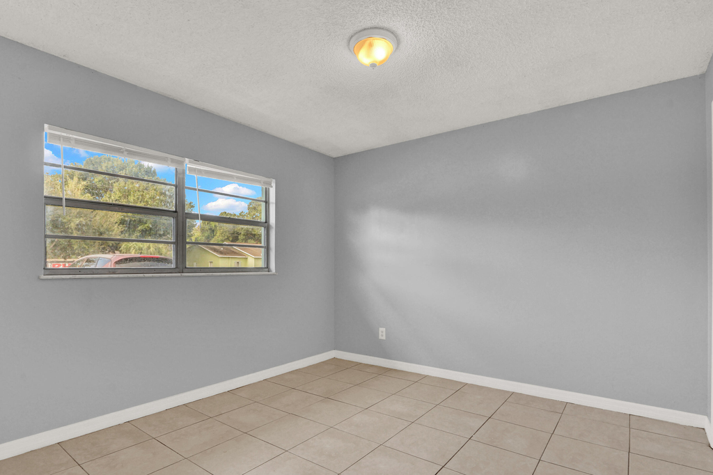 3208 Louisiana Avenue - Photo 9