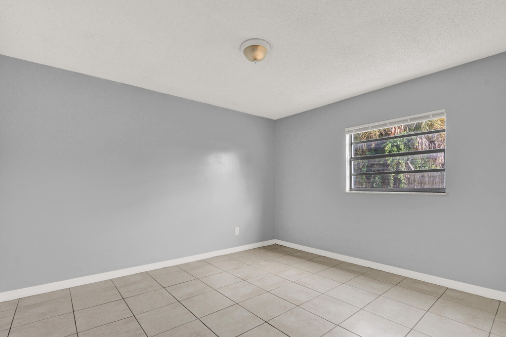 3208 Louisiana Avenue - Photo 5