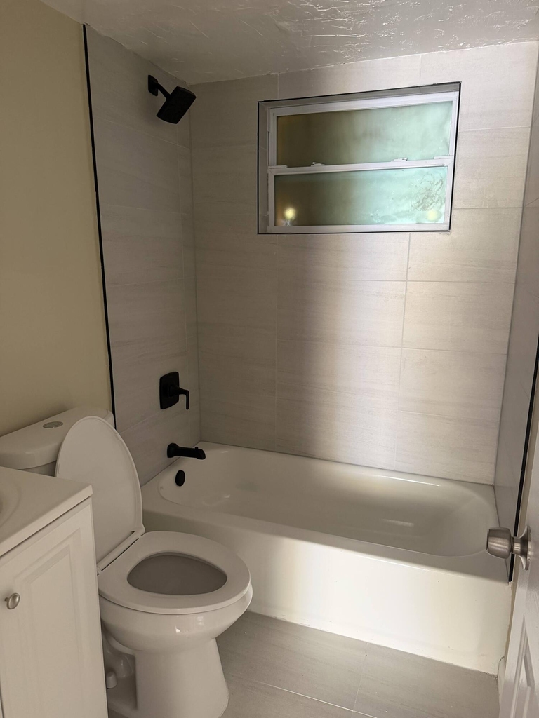 1004 Nw 2nd Street - Photo 8